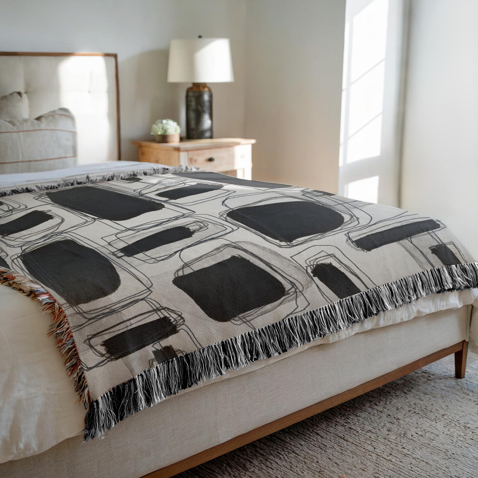 WovenBlanket_52x37_Photo-2025083001235184
