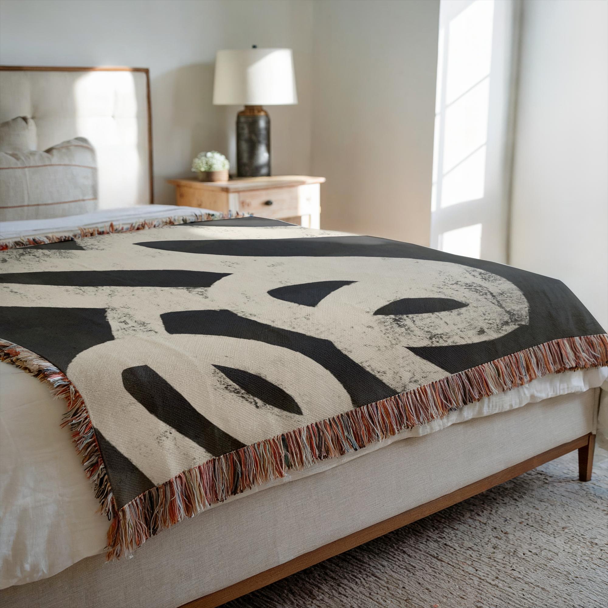 WovenBlanket_50x60_Photo-20250830014627960