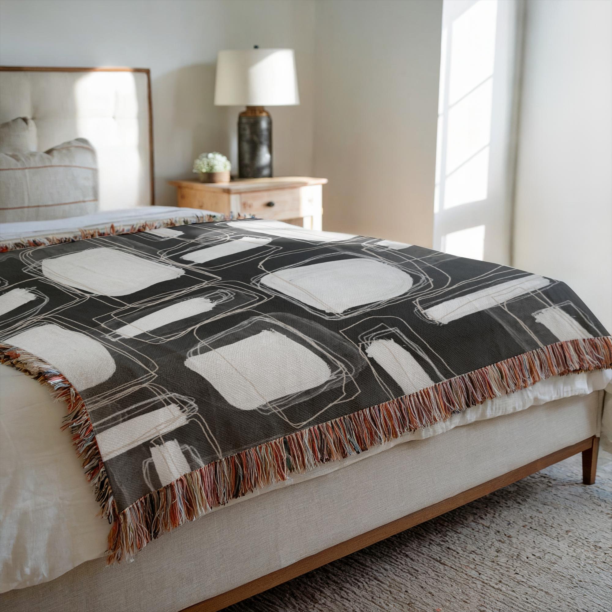 WovenBlanket_50x60_Photo-20250830014031195